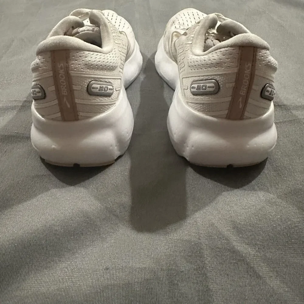 Brooks Glycerin 20 White Khaki Sneakers 1203691B122 Athletic Running Shoes 8B